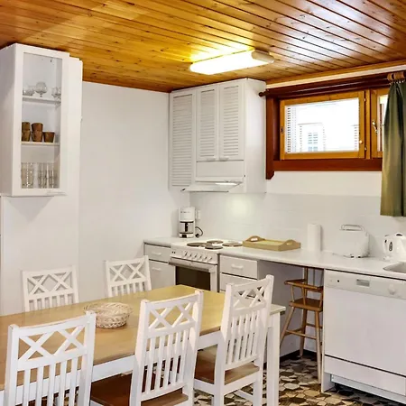 Дом отдыха Alppikylae 8b Paritalo By Interhome